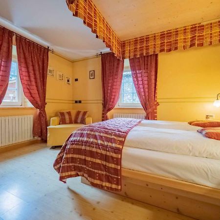 La Corte Appartamenti Ливиньо Экстерьер фото